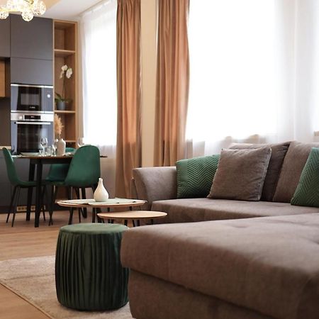 Beautiful And Stylish 2 Bedroom Apartment In The City Center And In The Pedestrian Zone Bratislava Eksteriør billede